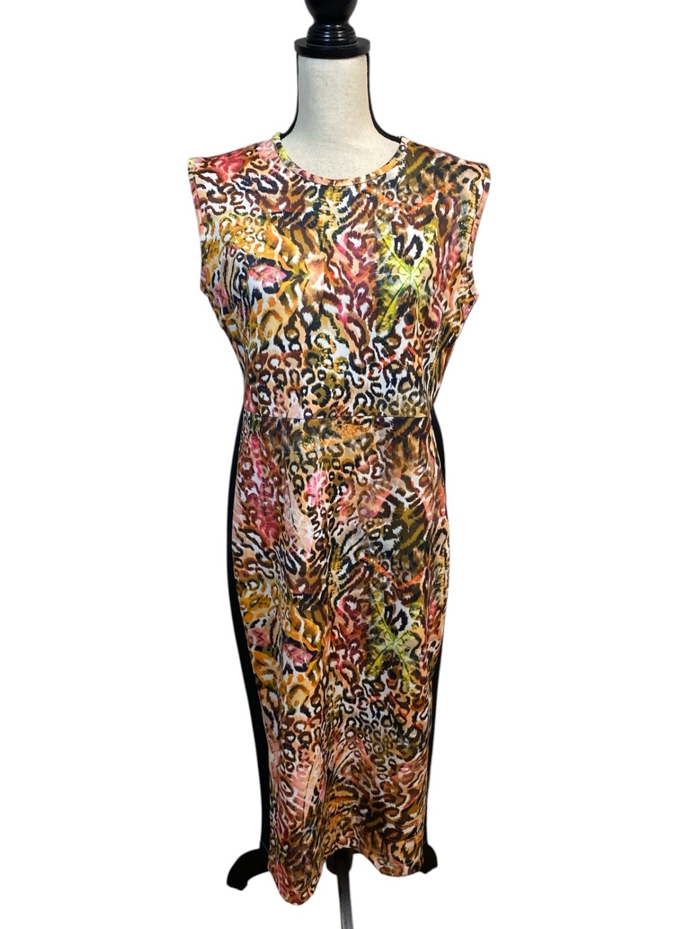 NWT Wendy Williams Sleeveless Animal Print Scuba Midi Dress M